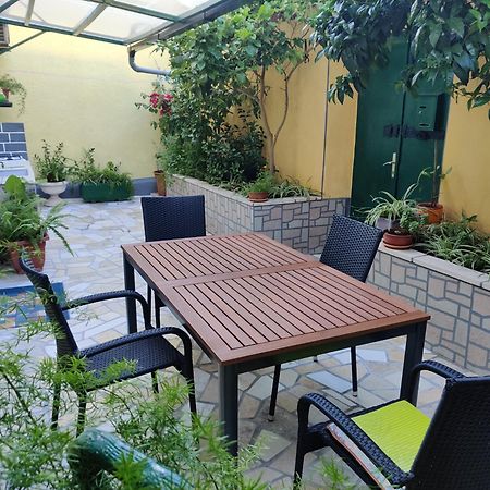Apartman Jadranka Veli Lošinj Extérieur photo